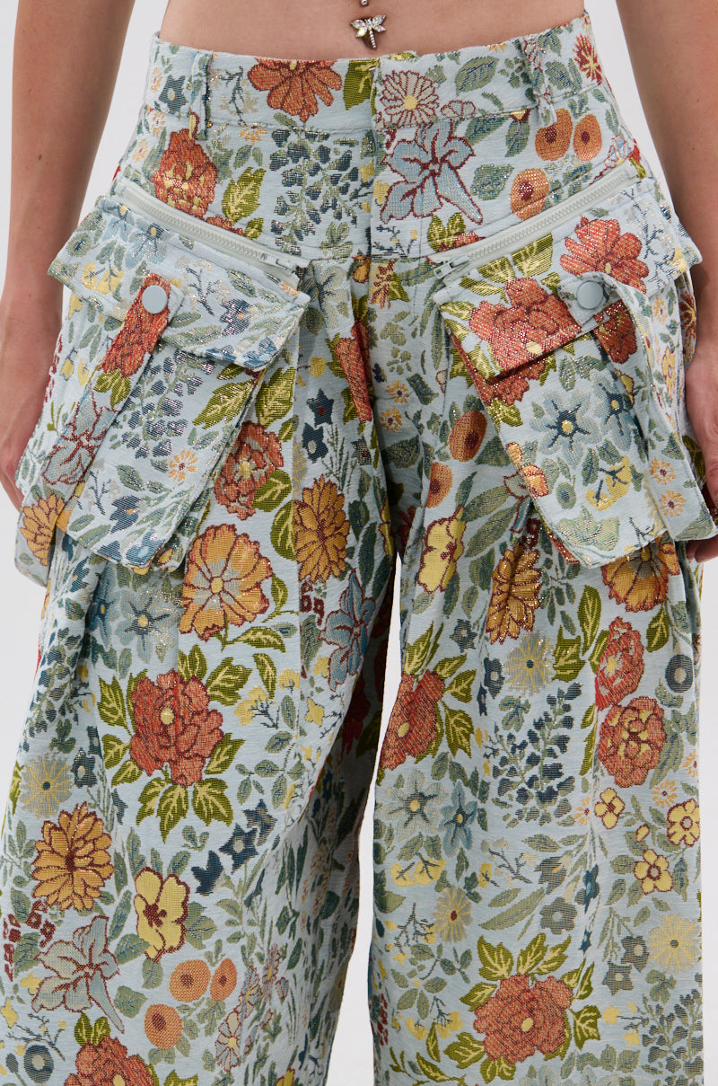 MARTHA FLORAL CARGO PANTS