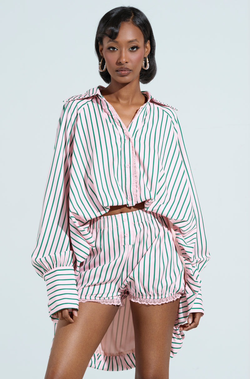 HAMPTONS STRIPED BUTTON UP