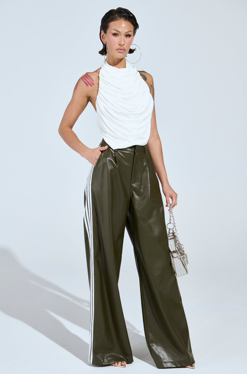 DAY TIME LOVIN TROUSER IN OLIVE