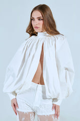MASTERPIECE WHITE PUFF LONG SLEEVE TOP
