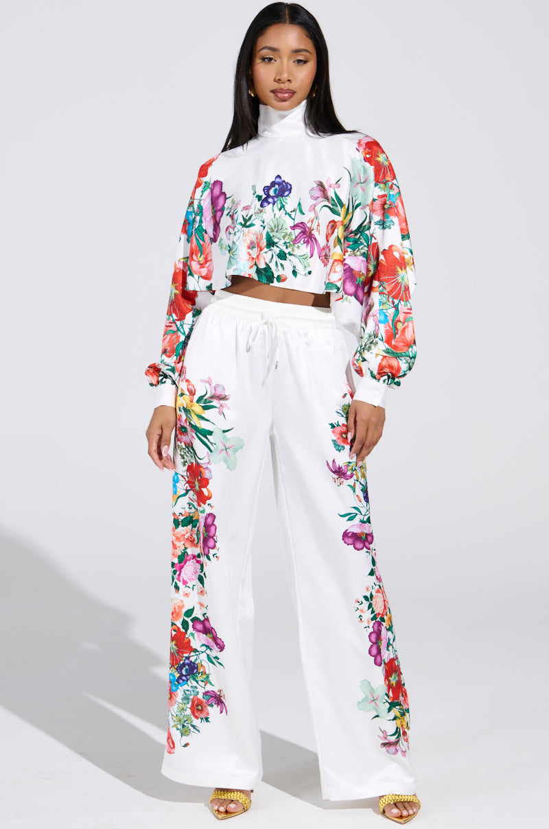 FULL BLOOM SATIN MOCK NECK BLOUSE IN WHITE