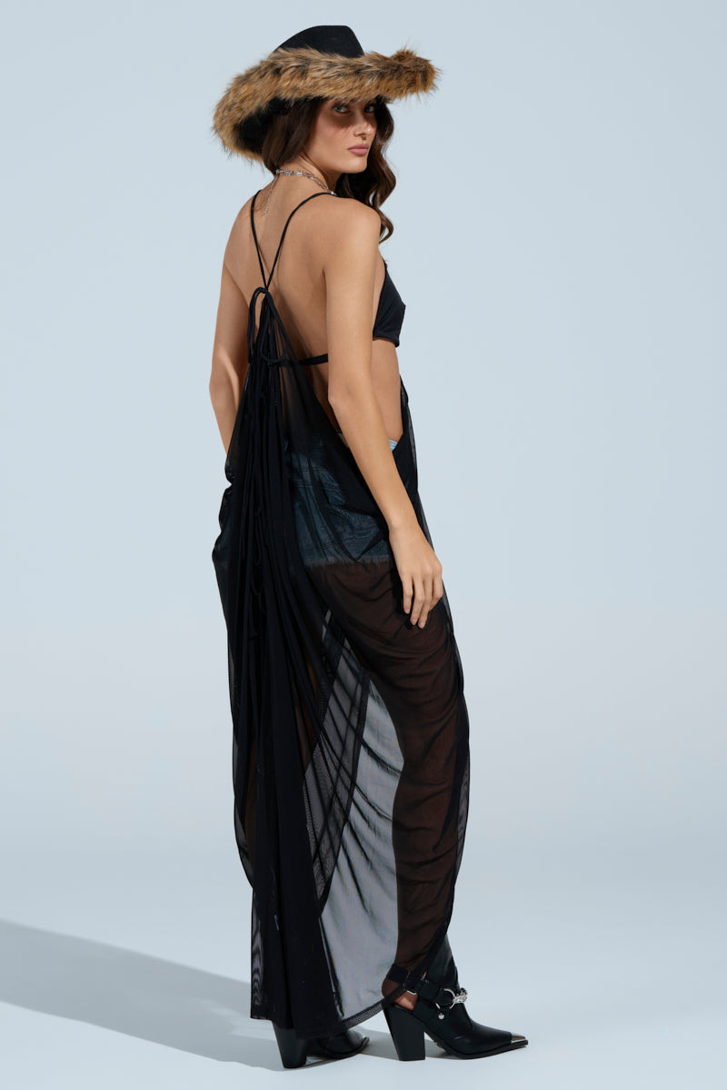 HEAVENLY THOUGHTS SLEEVELESS TUNIC TOP IN BLACK