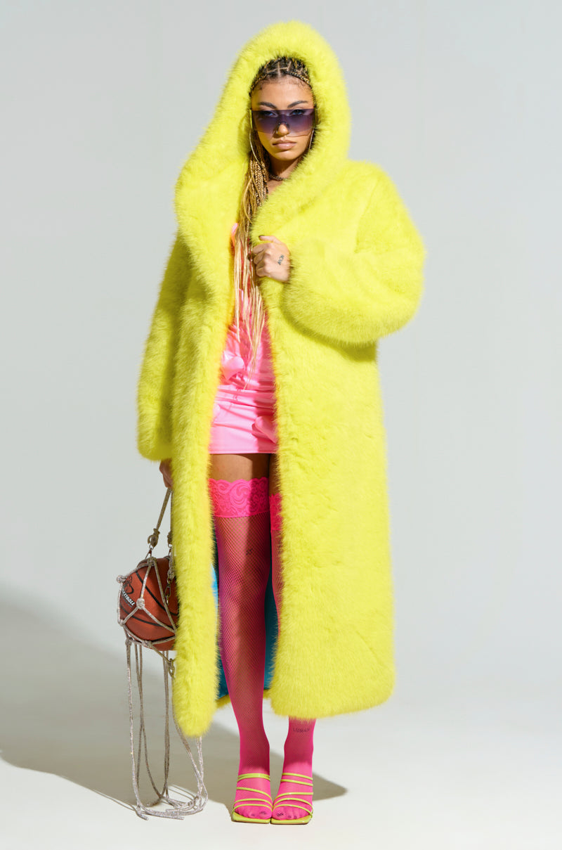 MANCHESTER HOODED FAUX FUR IN LIME