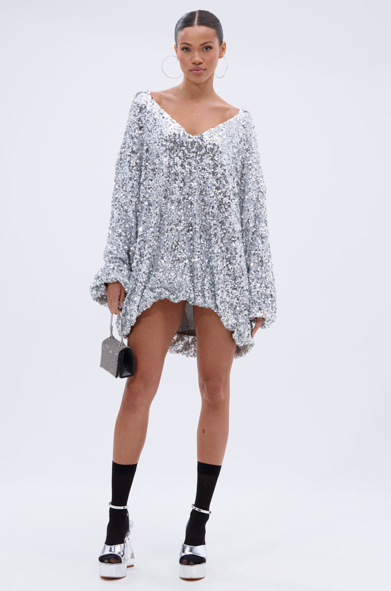 GISELLE SEQUIN SWEATSHIRT DRESS IN SILVER