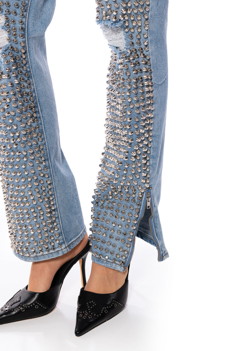 ABSOLUTELY STUDDING JEANS