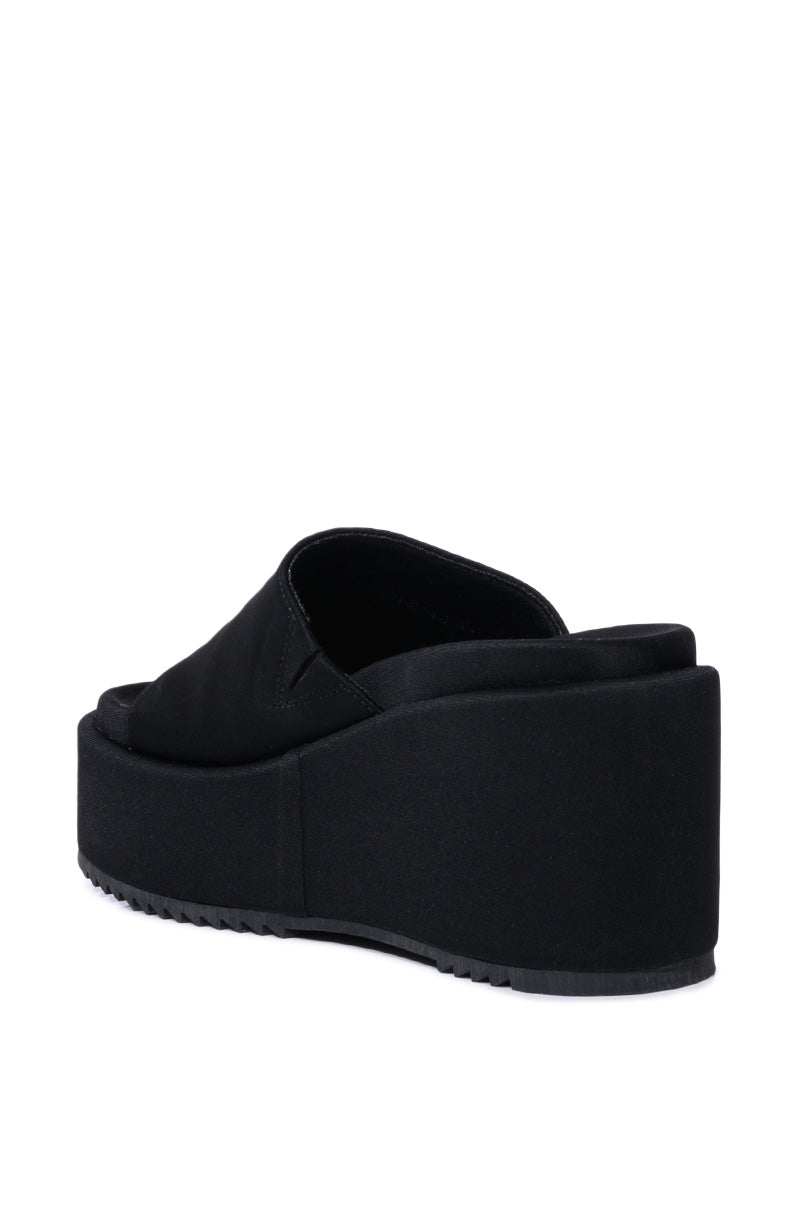 AZALEA WANG AQUARIA FLATFORM SANDAL IN BLACK