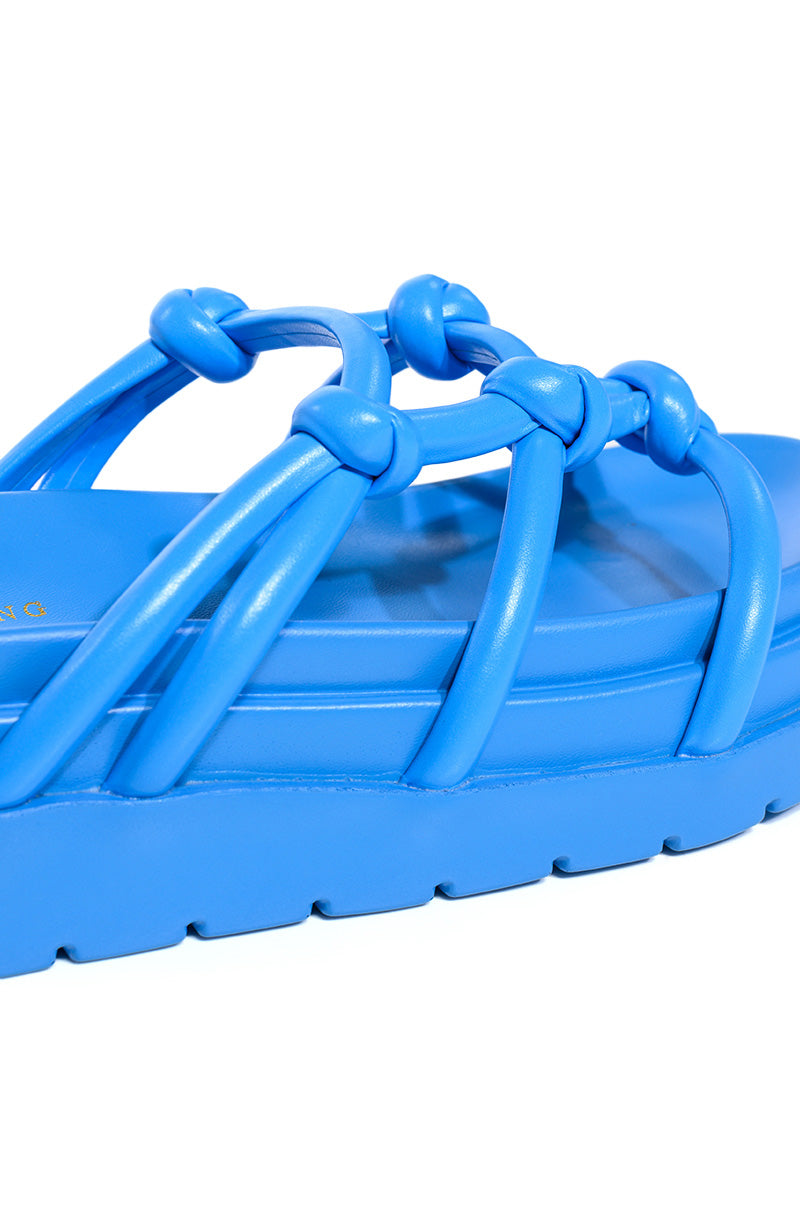 AZALEA WANG BENITA FLAT SANDAL IN BLUE