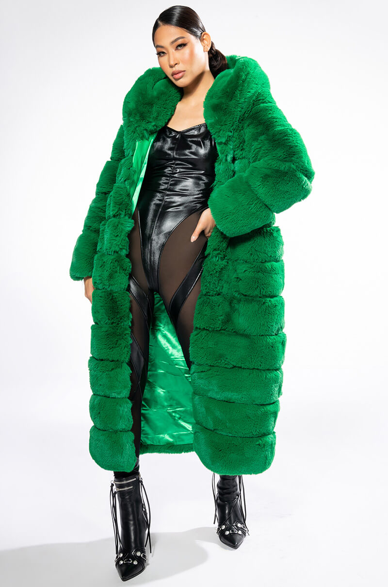LUXE JENNY FAUX FUR LONG COAT IN GREEN