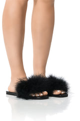 AZALEA WANG PAISLEY FLAT FEATHER SANDAL IN BLACK