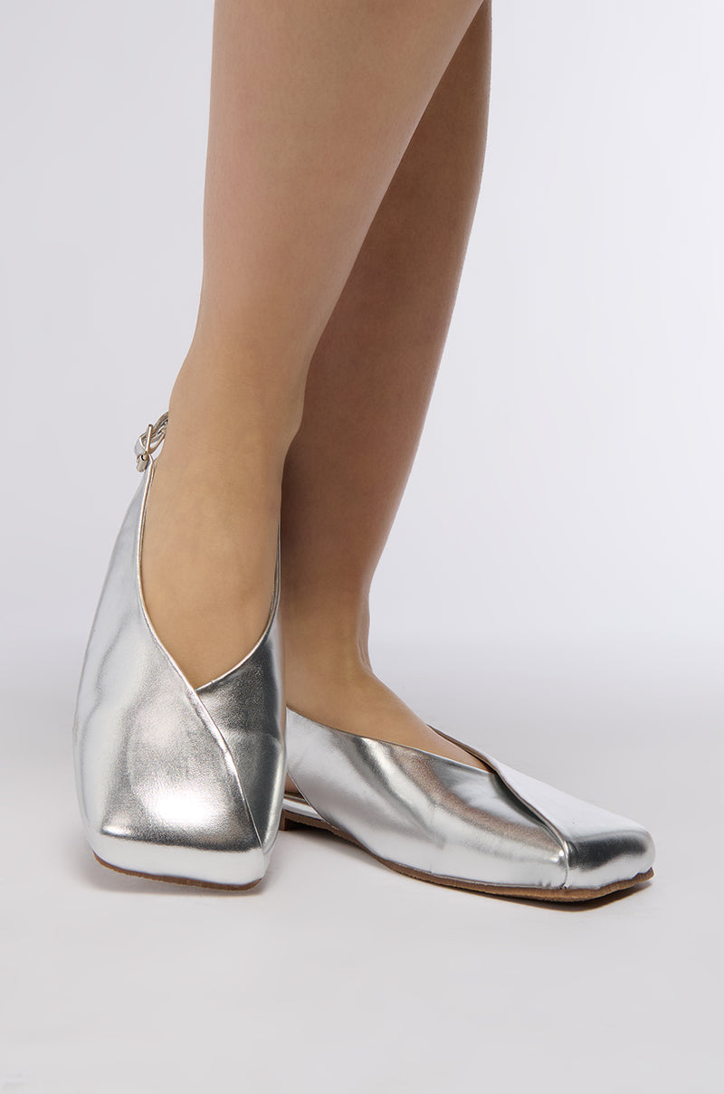 AZALEA WANG ROGELIO SILVER FLAT