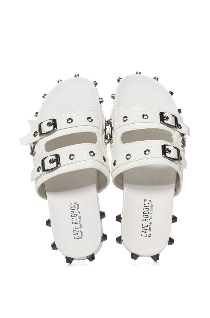 COMBOO EMBELLISHED FLAT SANDAL WHITE