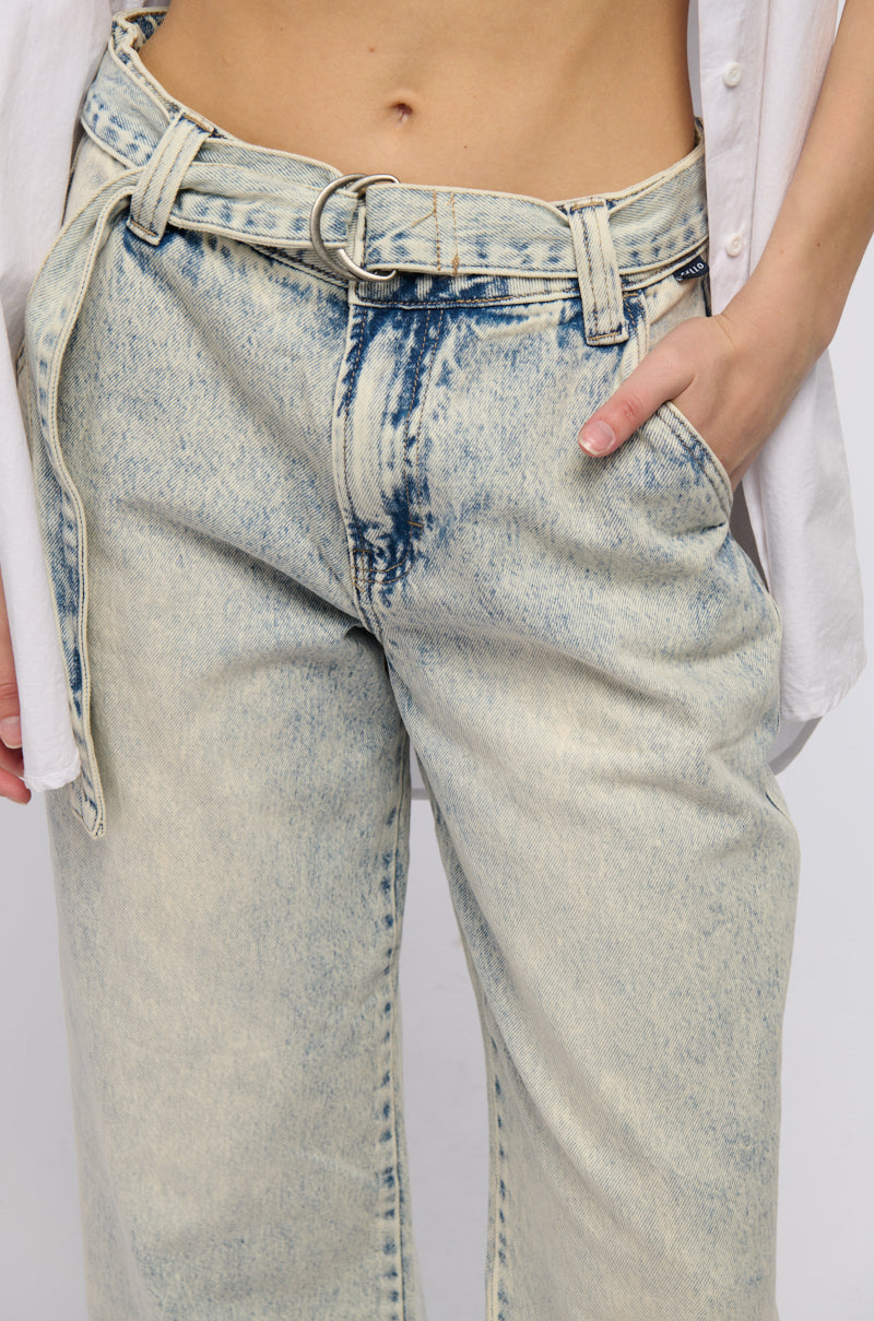COOL GIRL RELAXED FIT DENIM