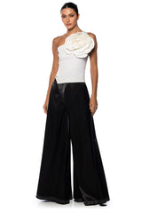 ENCHANTRESS FLOWER DETAIL SLEEVELESS BODYSUIT