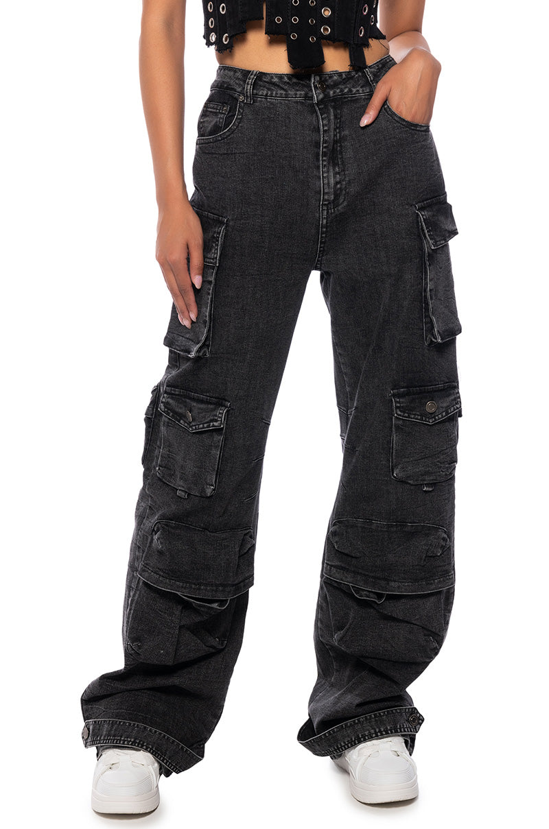 GIVE IT TO ME DENIM CARGO PANT
