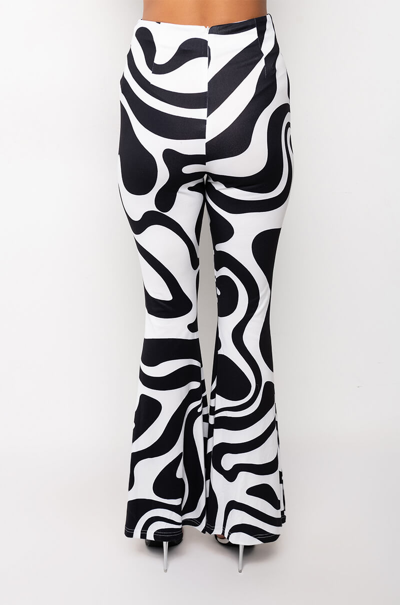 KARMA CUT OUT FLARED LEGGING