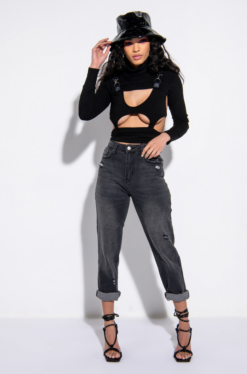LEGEND HAS IT HIGH RISE DISTRESSED RELAXED FIT JEANS