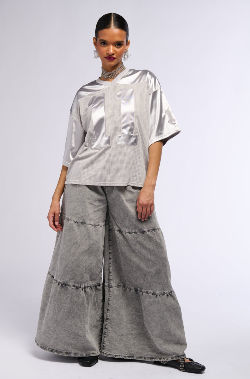 NIKIA TIERED WIDE LEG DENIM JEAN