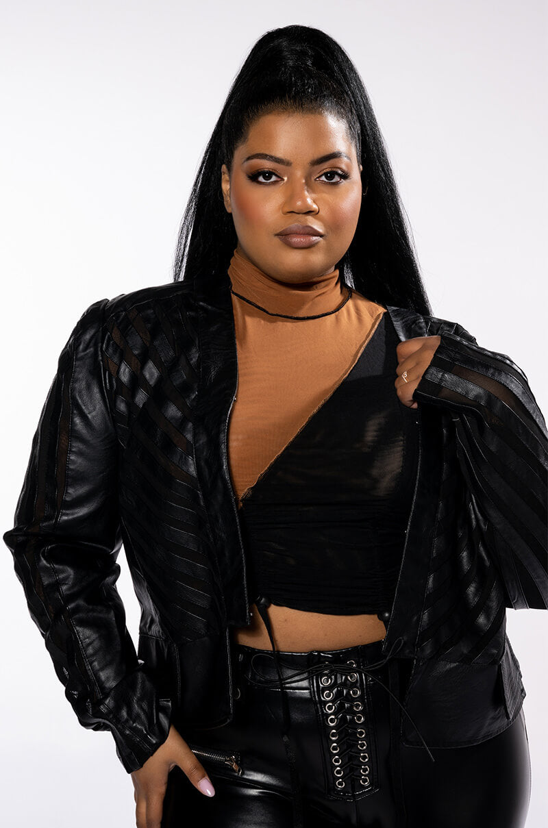 COME A LITTLE CLOSER MESH PLEATHER PLUS JACKET