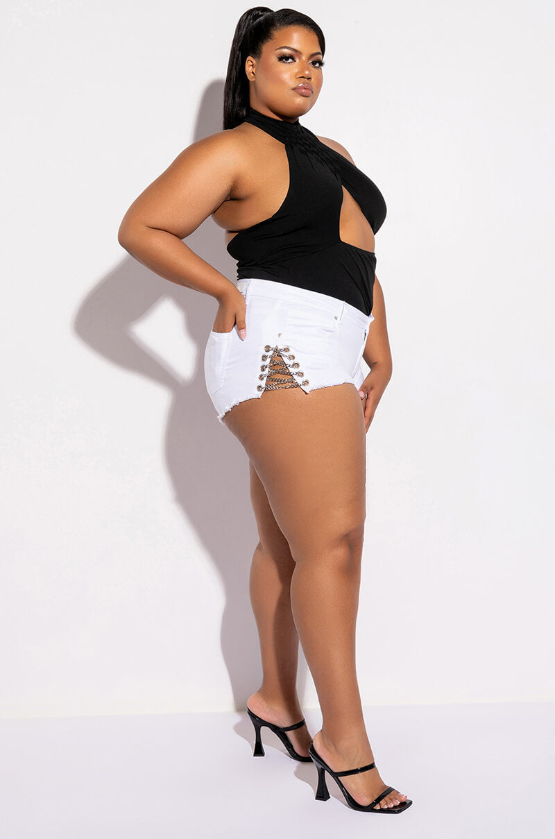 PLUS CATHERINE CHAIN DENIM SHORTS