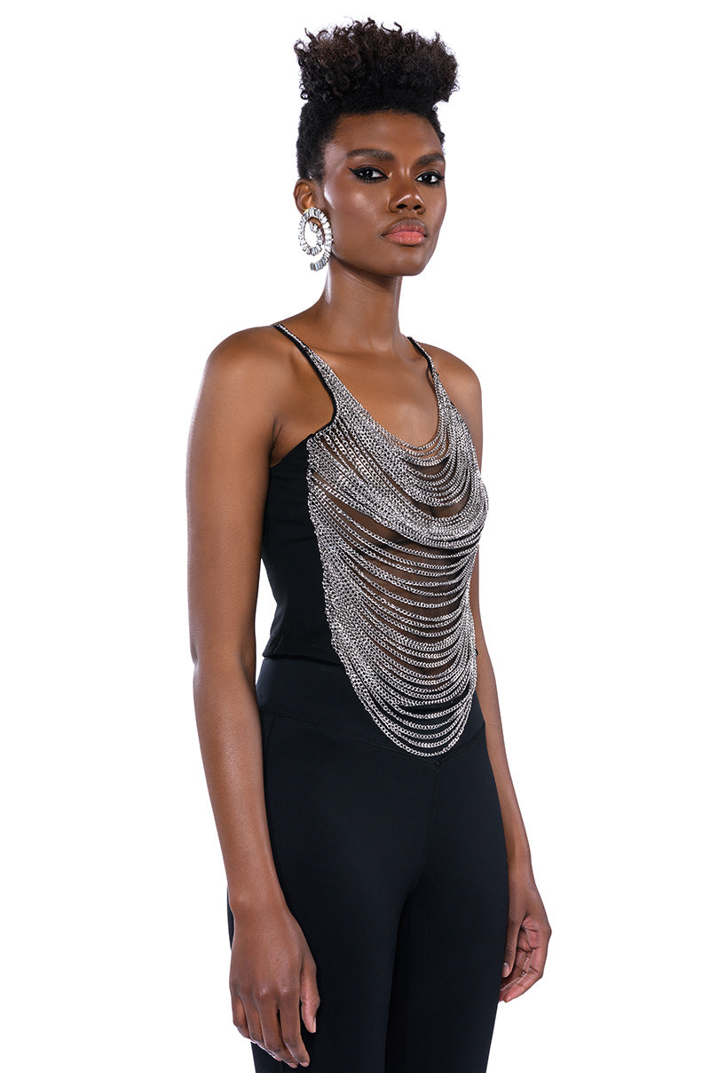 HEART CHAINED SLEEVELESS TOP